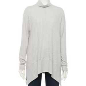 🤍 NWT‼️ Apt. 9 brand Cozy A-line Tunic Sweater